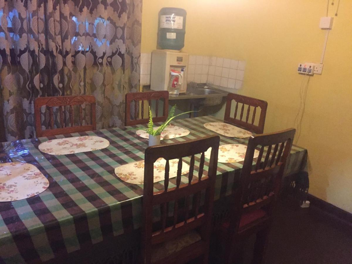 Olivia Homestay 아누라다푸라 외부 사진