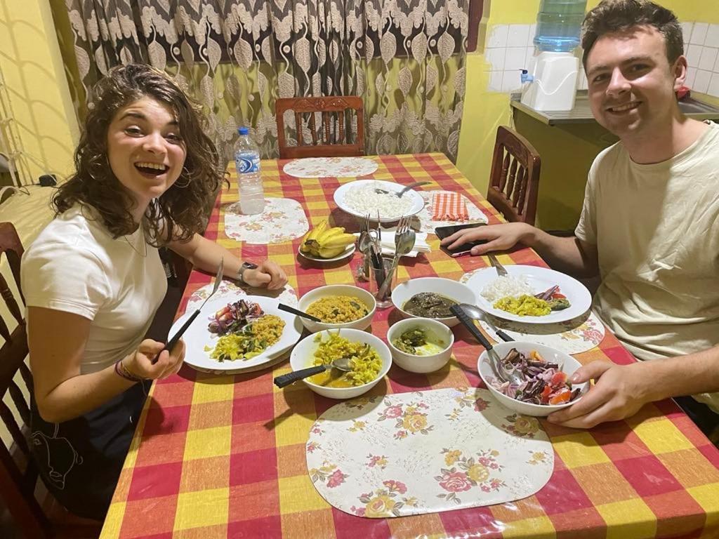 Olivia Homestay 아누라다푸라 외부 사진