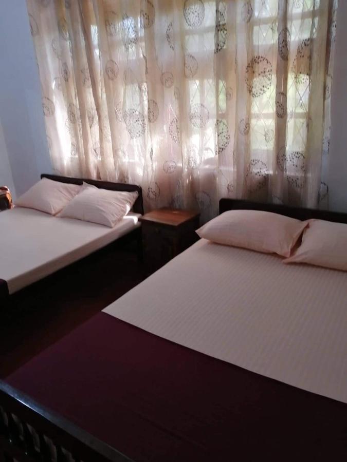 Olivia Homestay 아누라다푸라 외부 사진